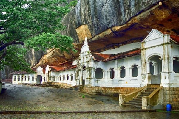 Dambulla Cave Temple Entrance