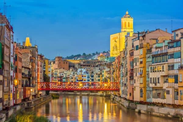 Visiting Girona by train